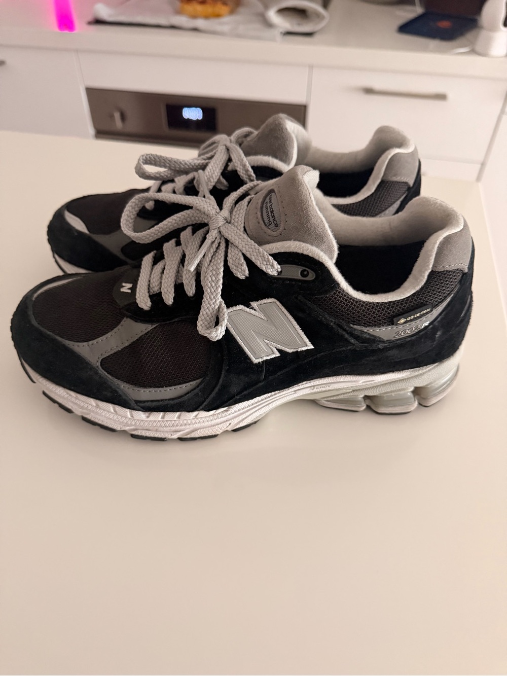 New Balance 2002R Gortex
